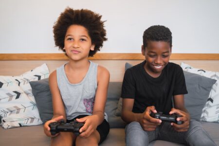 Quem foi o Pioneiro dos Consoles de Videogame? Quem foi o Pioneiro dos Consoles de Videogame?